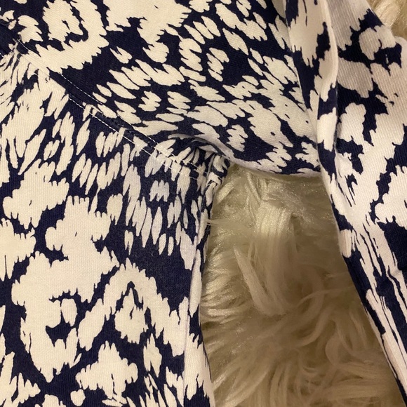 Lilly Pulitzer peacock cotton blouse side zipper - Picture 2 of 4